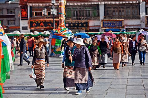 西藏当地旅行社哪家好？西藏旅行社排行榜，西藏旅行社哪家好？跟团去西藏旅游大概需要多少钱？具体路线如何安排？ - 知乎
