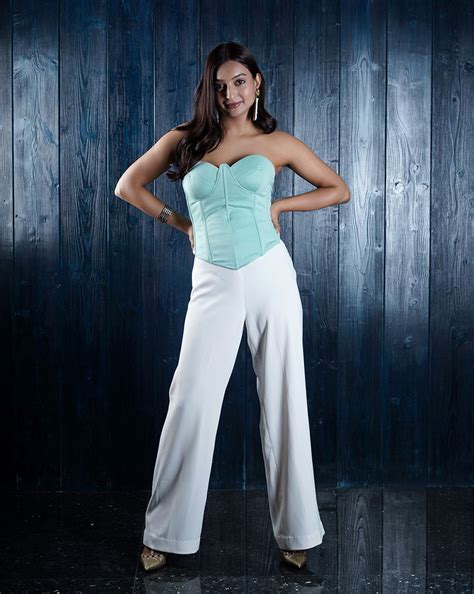 Designer Corsets & Outfits – Pretty And Poised