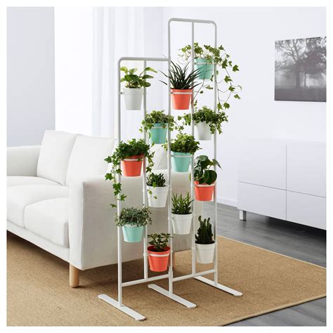 DIY Indoor Plant Shelves (With images) | Indoor plant shelves, Ikea ...