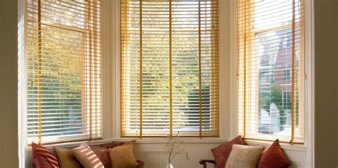 Timeless Benefits of Bay Window Wooden Blinds for your Home