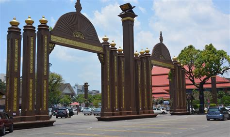 Iguana Attack 的图像结果