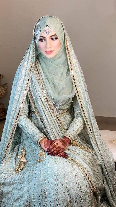 Pin by Sana Anjum on Traditional Outfit | Bridal dress fashion, Bridal ...