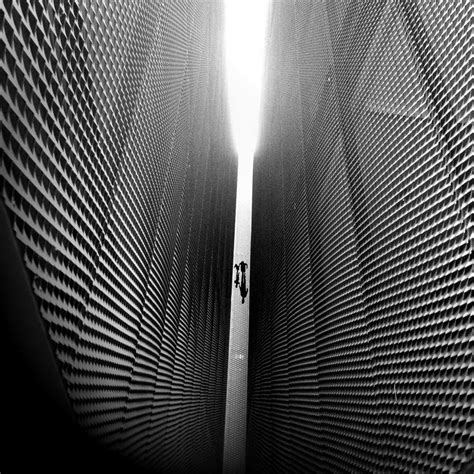 8 Tips For Stunning Black And White Photography On Your iPhone