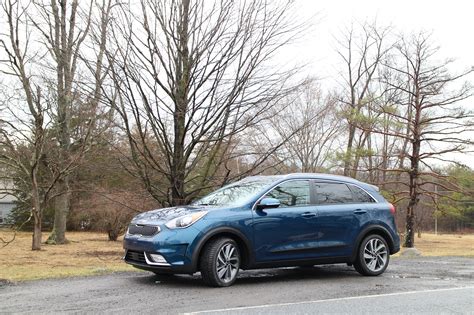 2017 Kia Niro: gas mileage review