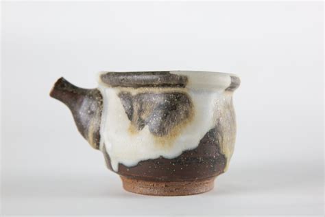 粉引片口酒器（小）【R6-16】 | 矢筈窯 yahazugama