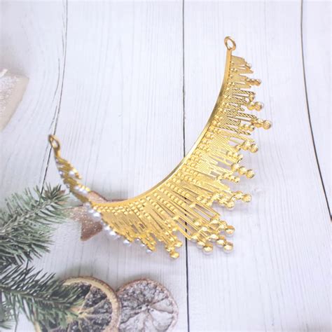 Yellow Chimes Crown for Women and Girls Gold Toned Stone Studded Crown ...