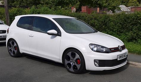2010 Volkswagen Golf GTI Base - 2dr Hatchback 2.0L Turbo Manual