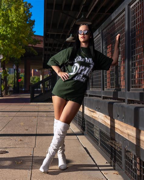 Kimberly Sanchez (@thatgirlwiththepodcast) • Instagram photos and videos