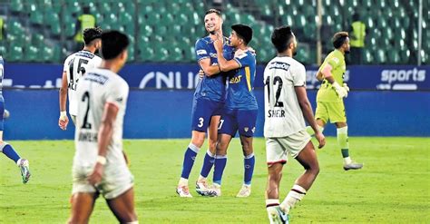 Chennaiyin eke out 2-1 win versus NorthEast, Goa moves up