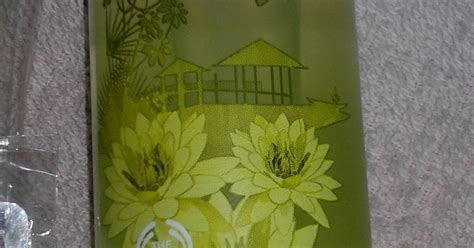 TBS Amazonian Wild Lily Fragrance Mist Review | Kumkum's Beauty and ...