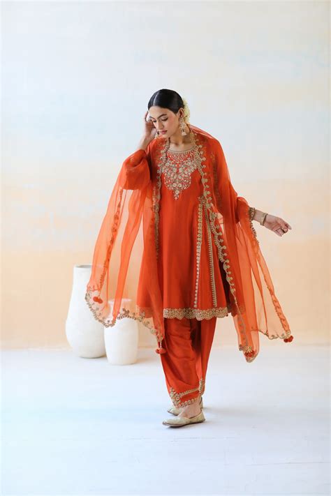 Fire rust kurta set – Aman Takyar