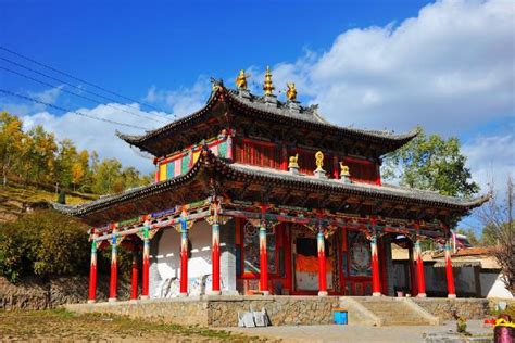 青海省内的四大名寺，其中一座是青海最古老的藏佛寺之一_寺庙