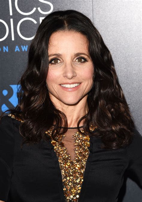 Julia Louis-Dreyfus Latest Photos - CelebMafia