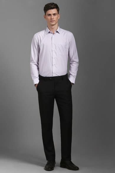 Buy Men Lilac Slim Fit Print Full Sleeves Formal Shirt Online ...