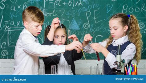 Microscope Science Experiments 的图像结果