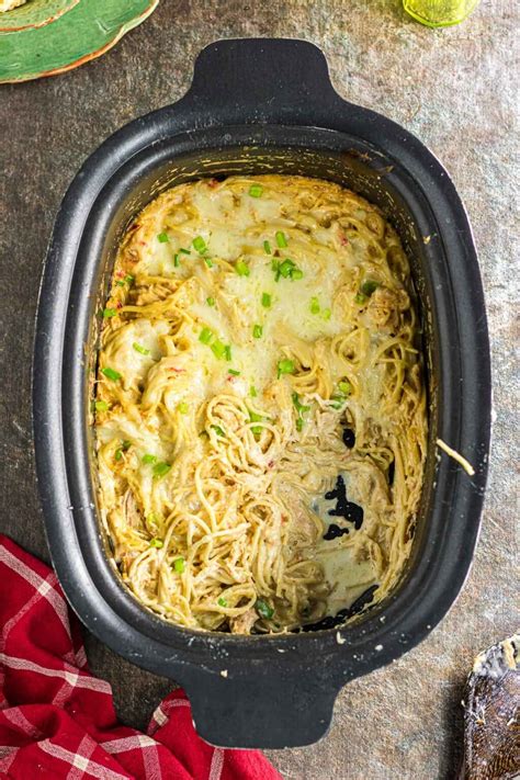 Slow Cooker Chicken Tetrazzini - Restless Chipotle