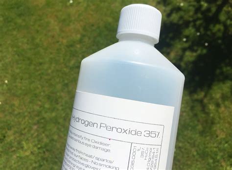 Is It Safe to Gargle With Hydrogen Peroxide?