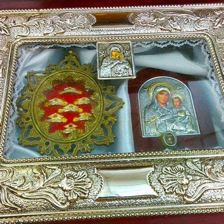 Holy Relics 的图像结果