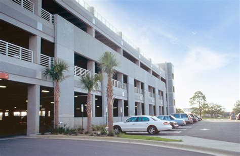 Pensacola International Airport Parking Structure - WGI