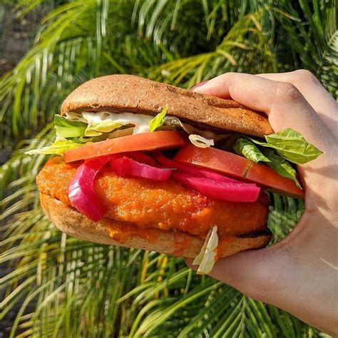 Veggie Grill by Next Level - Pasadena California Restaurant - HappyCow