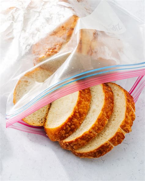 Tips for Freezing Bread 的图像结果