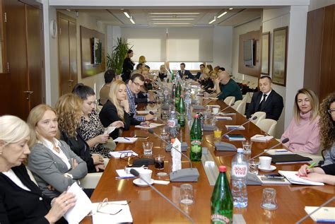 Primena novog Zakona o zaštiti podataka o ličnosti - Udruženje banaka ...