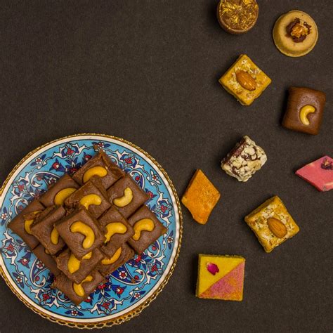 Order Handmade Indian Sweets From Meethi Reet | LBB