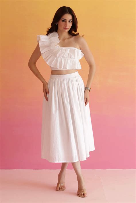 White frilled co-ord – PR LABEL