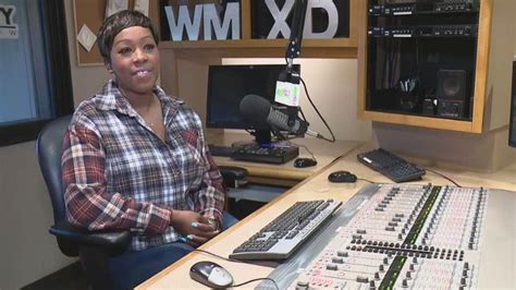 Mix 92.3 host Cheron Sanders shares how she fought breast cancer, and ...