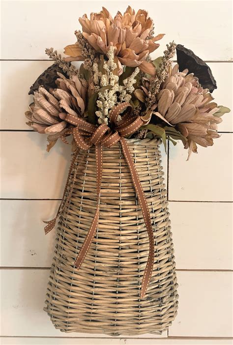 How To Decorate A Large Wicker Basket at Lucy Haire blog