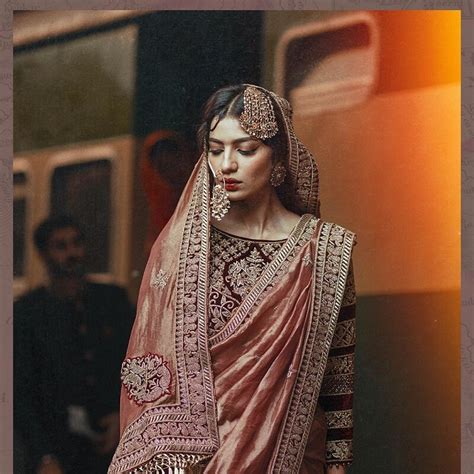 World Of Diva’ni Couture: Unfolding The Charm Of Old-World Fashion!