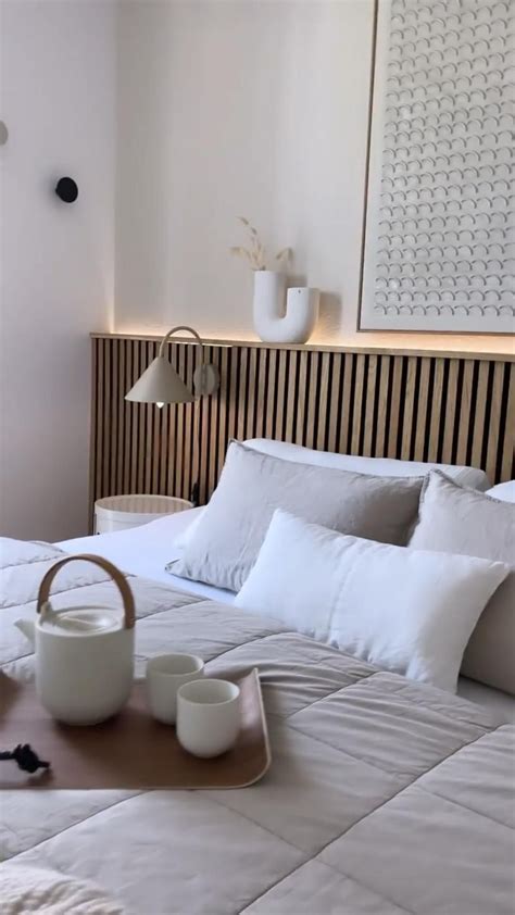 Diy slat wall headboard – Artofit