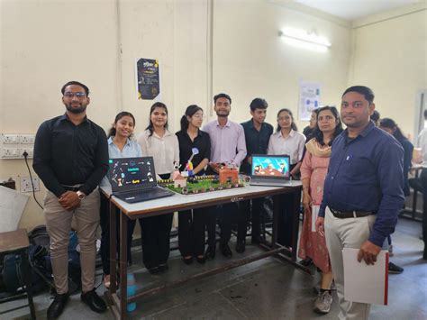 Home | International Institute of Professional Studies, Devi Ahilya ...