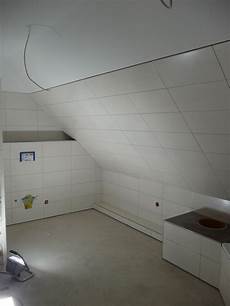 fliesen auf rigips verlegen k 252 che fliesen im badezimmer abgeh 228 ngte decke im eg fliesen auf rigips verlegen k 252 che fliesen im badezimmer abgeh 228 ngte decke im eg