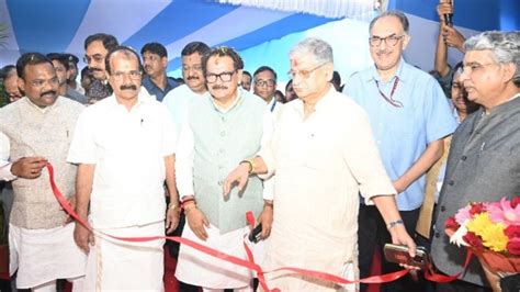 Fish Farming: लद्दाख से लेकर पुडुचेरी तक मछली पालन को ऐसे बढ़ावा देगी ...