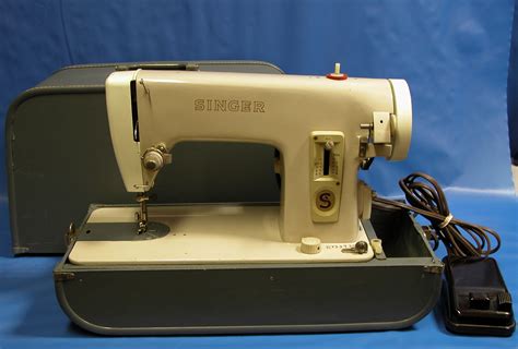 Sewing Machine Singer 的图像结果