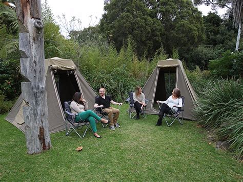 Roar 'n' Snore, Accommodation, Melbourne, Victoria, Australia