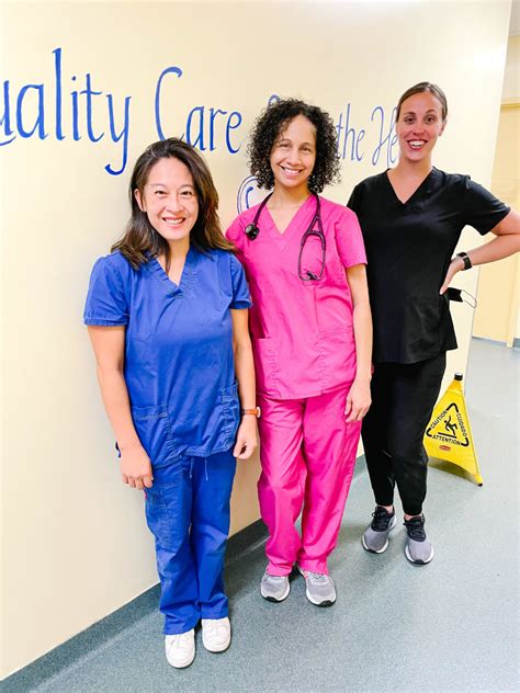 Veterinarian | Pasadena MD | Huffard Animal Hospital