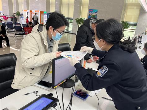 重庆渝北：优化办证服务举措 有序恢复出入境证件办理业务-国际在线