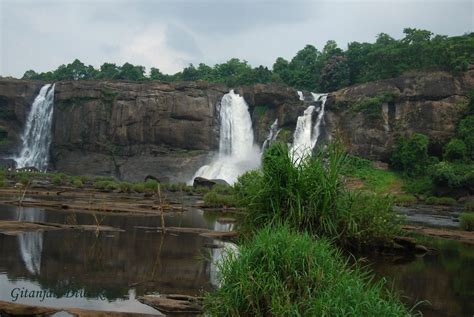 Visit Athirappilly Waterfalls in Kerala - Timings & Location