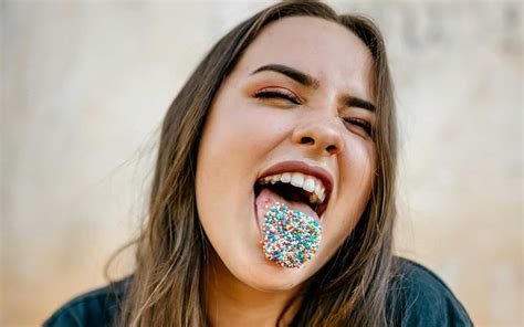 Inflamed Taste Buds: 8 Ways To Soothe Discomfort