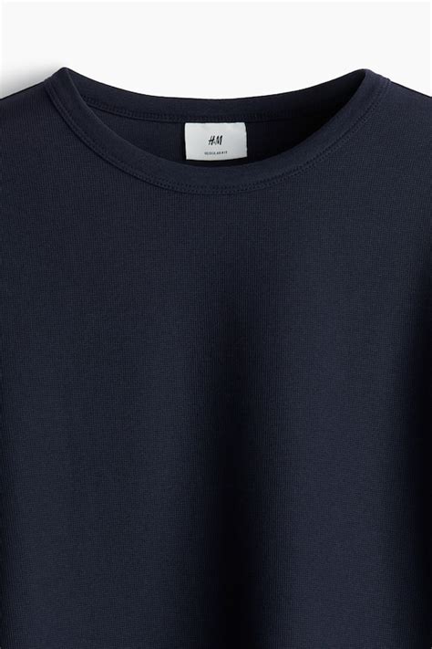 Regular Fit Long-sleeved waffled top - Navy blue - Men | H&M IN
