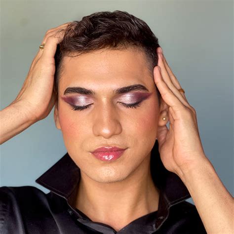 Shimmer Eyeshadow—2023's Most Trending Makeup Look – Faces Canada