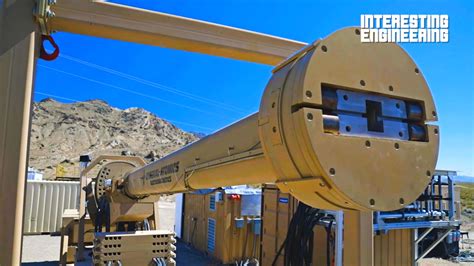 How Powerful Electromagnetic Railguns Work