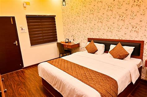 Deluxe Room | Hotel Ahaan