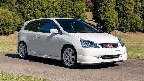 Honda Civic - 7th Gen Market - CLASSIC.COM