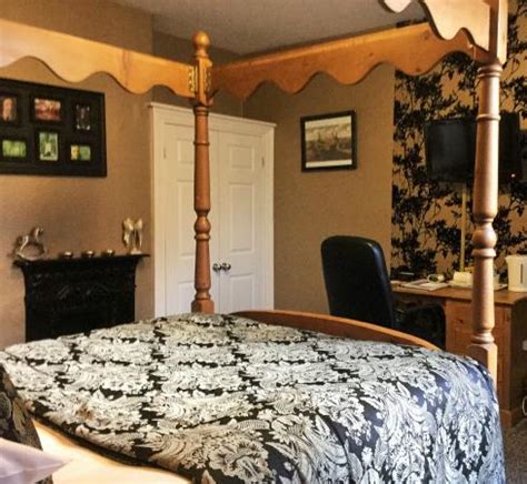 TOWER HOUSE (Pontefract) - Guesthouse Reviews & Photos - Tripadvisor