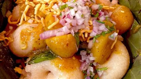 Dahibara Aloodum Dibasa: 7 famous joints in Cuttack to relish the soul ...