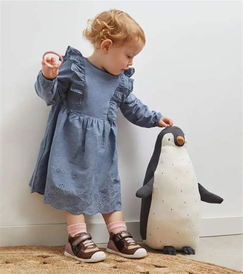 Shoes Girls 的图像结果