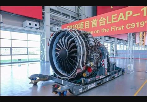 中国多款新型航空发动机首次亮相航展_新闻频道_中国青年网